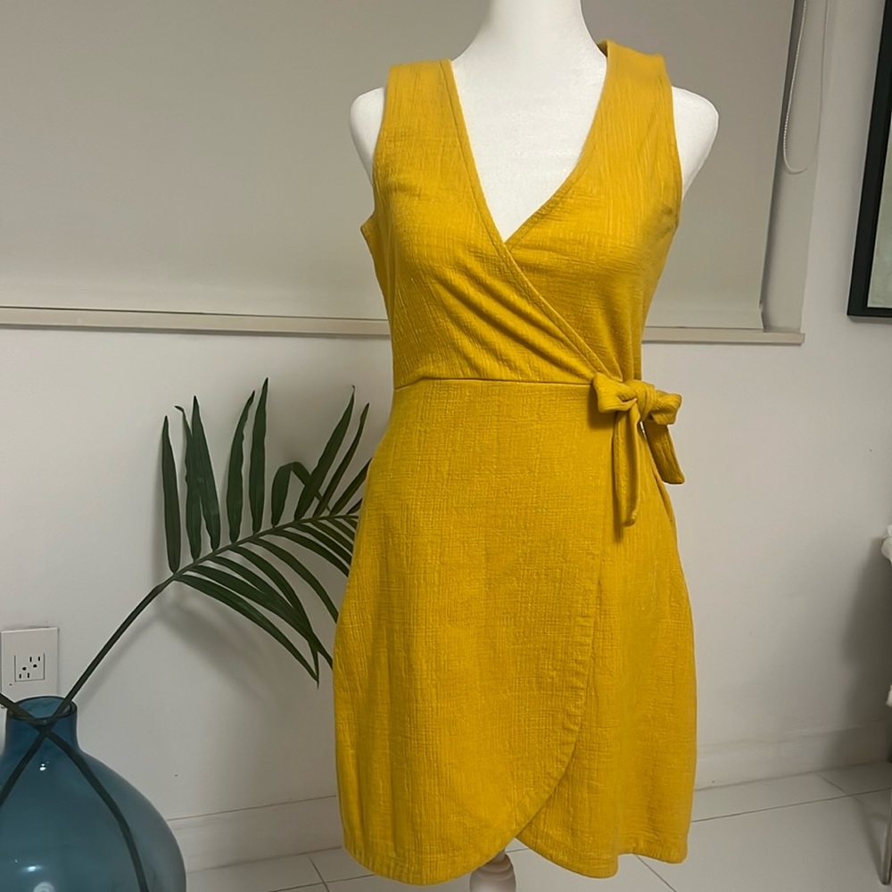 Madewell textured wrap dress XXS